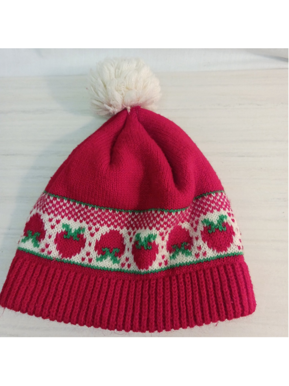 VTG Kids Small Knit Strawberry Hat Pom Beanie Winter